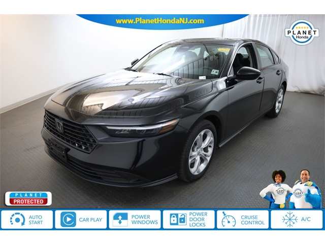 2023 Honda Accord LX's photo