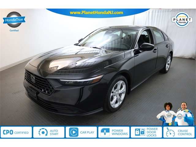 2024 Honda Accord LX's photo