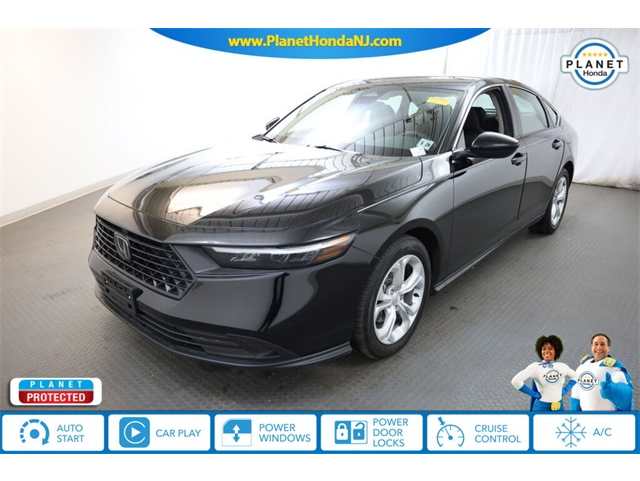 2024 Honda Accord LX's photo