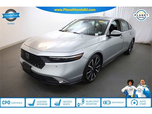 2023 Honda Accord Hybrid Touring's photo