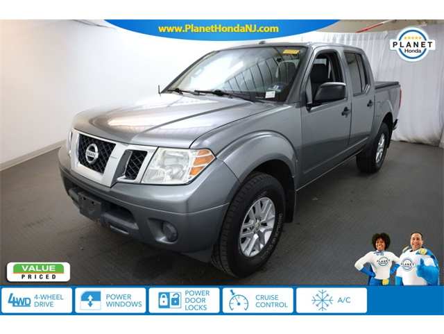2017 Nissan Frontier SV's photo