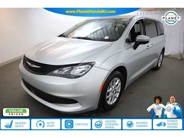 2022 Chrysler Voyager