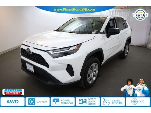 2023 Toyota RAV4 LE