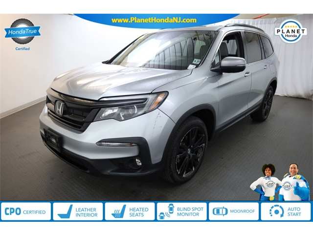 2022 Honda Pilot SE's photo