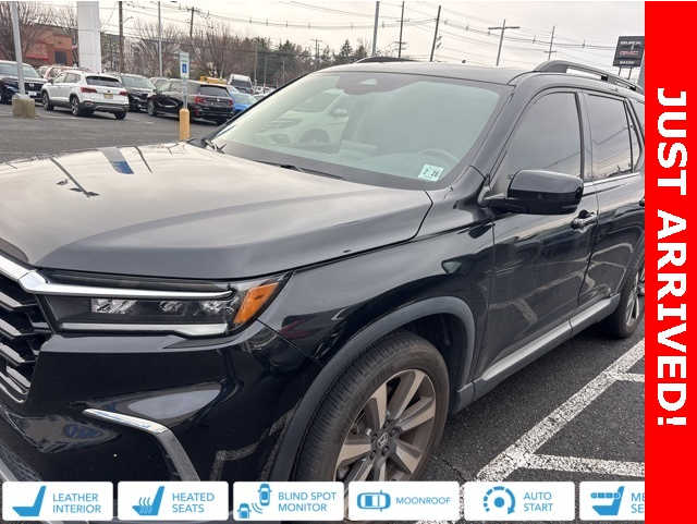 2023 Honda Pilot Touring's photo