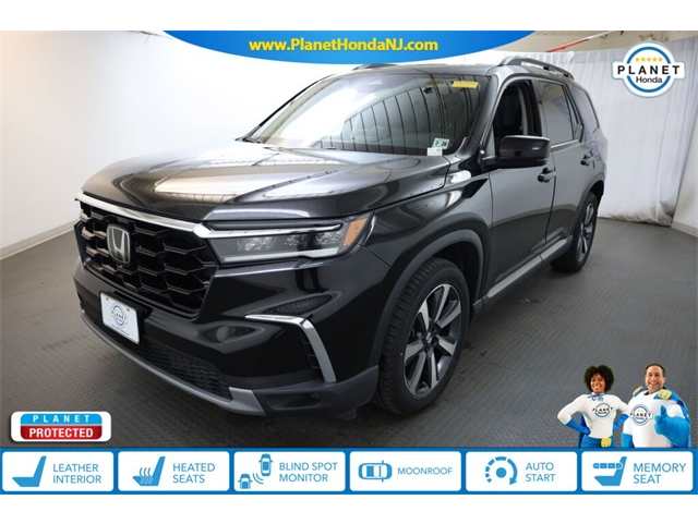 2023 Honda Pilot Touring's photo