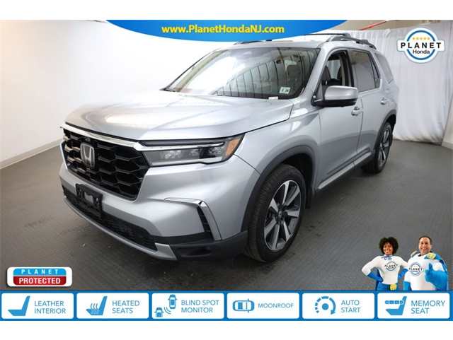 2023 Honda Pilot Elite's photo