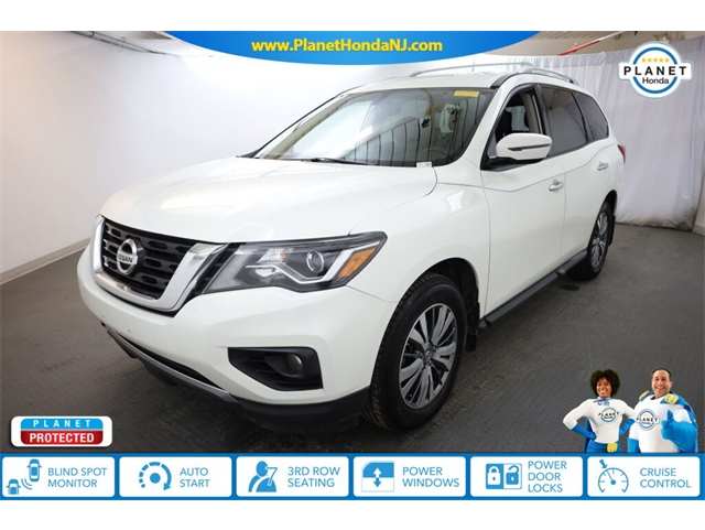 2020 Nissan Pathfinder SV