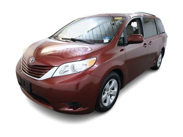 2015 Toyota Sienna LE -
                  West Union, NJ