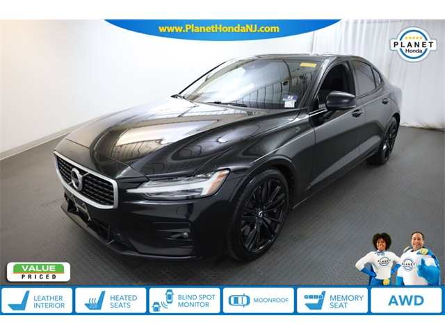 2019 Volvo S60 R-Design