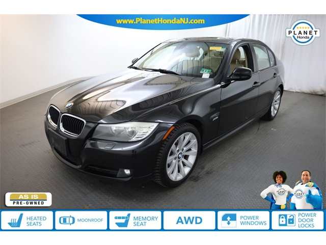 2011 BMW 3 Series 328i's photo