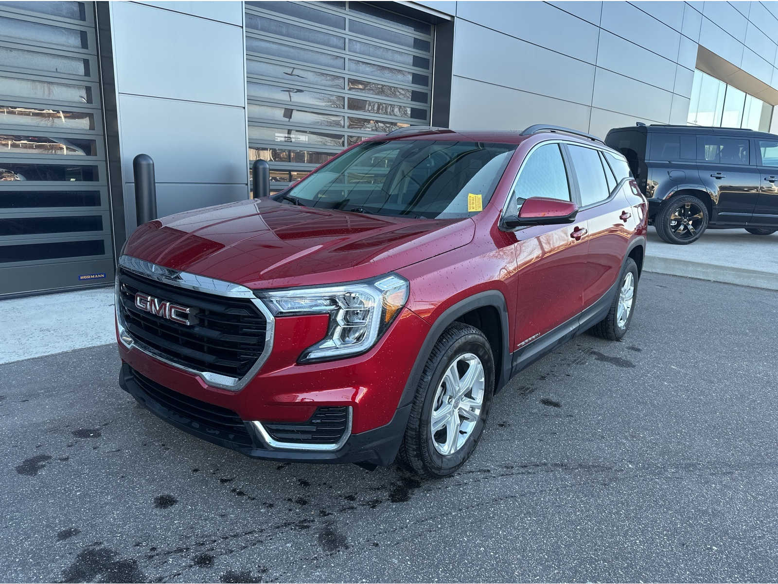 2024 GMC Terrain SLE's photo