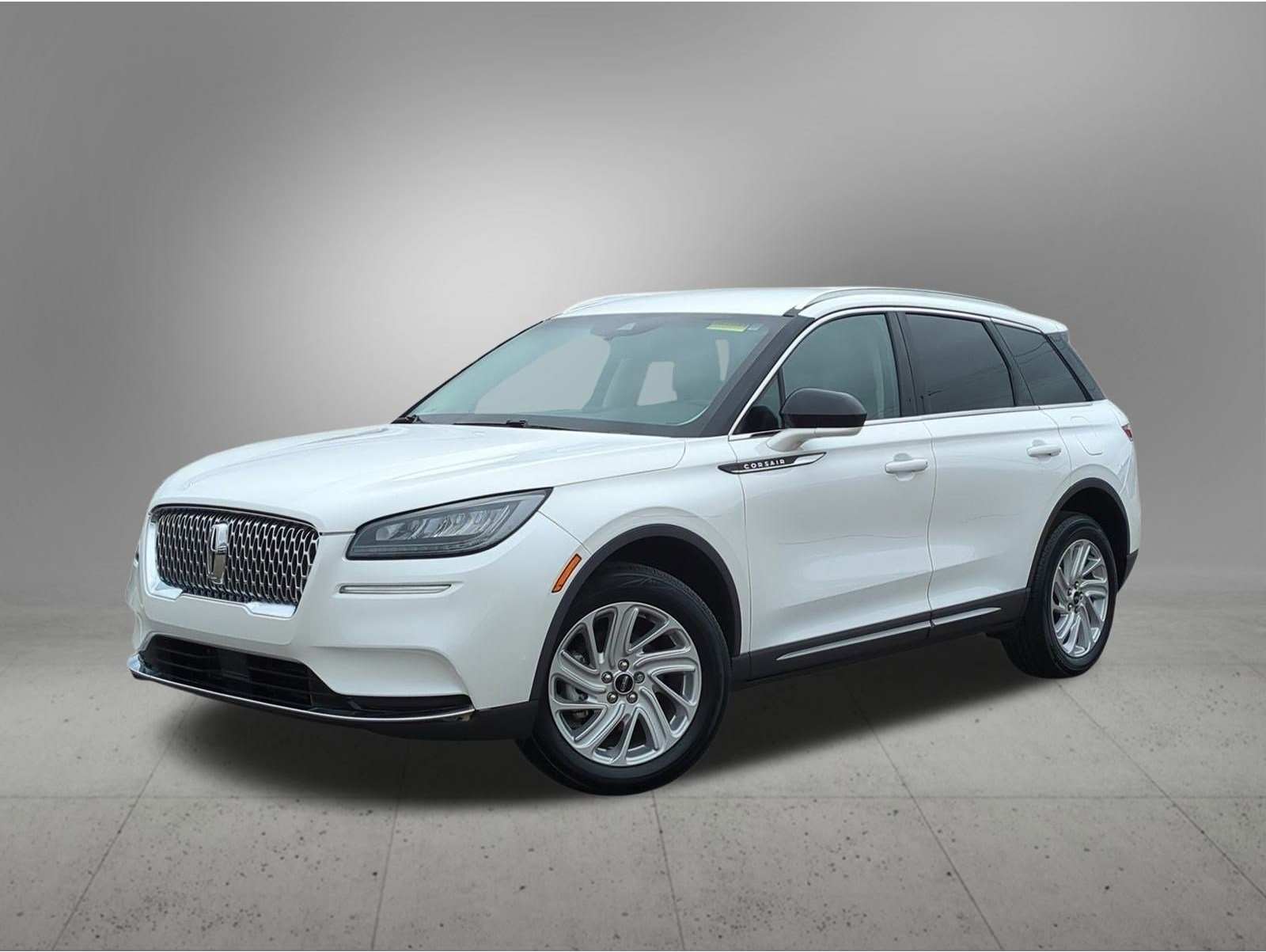 2022 Lincoln Corsair Base