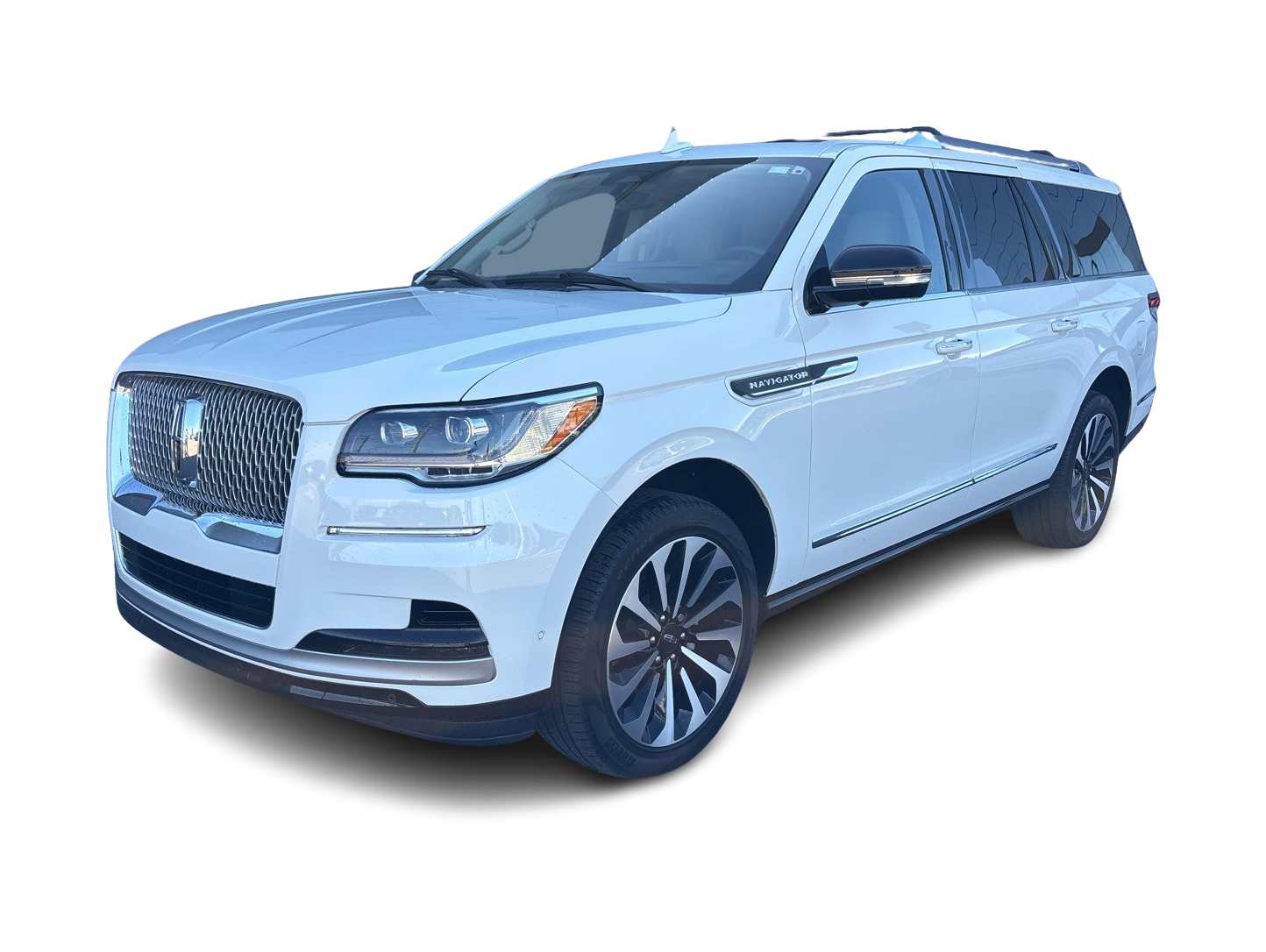 Thumbnail: 2023 Lincoln Navigator L - 1