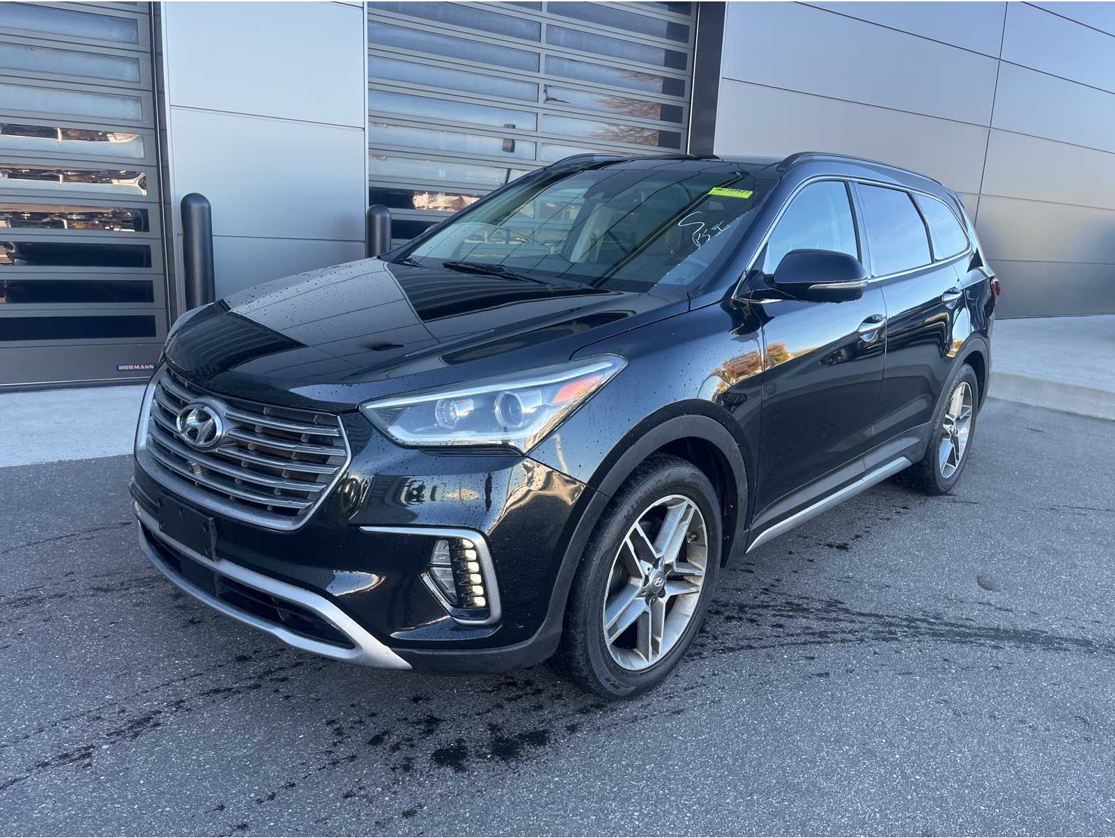 2017 Hyundai Santa Fe Limited Ultimate