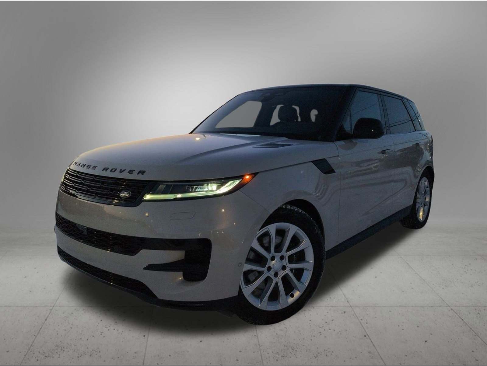 2024 Land Rover Range Rover Sport SE's photo