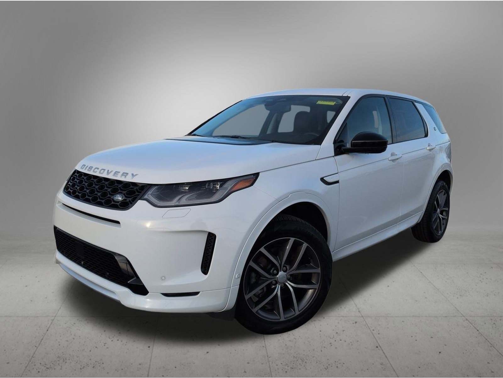 2025 Land Rover Discovery Sport S's photo