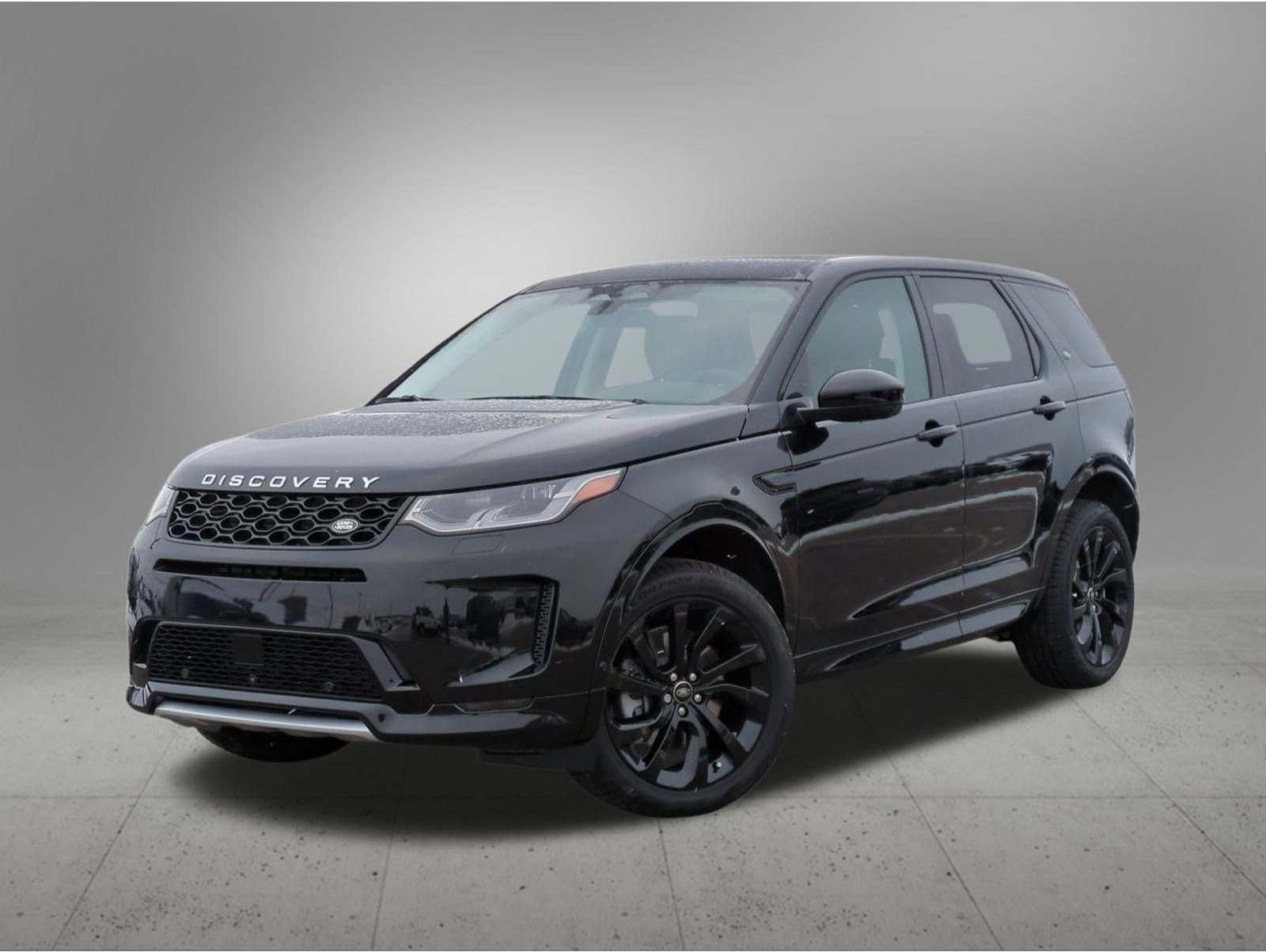 2025 Land Rover Discovery Sport S's photo