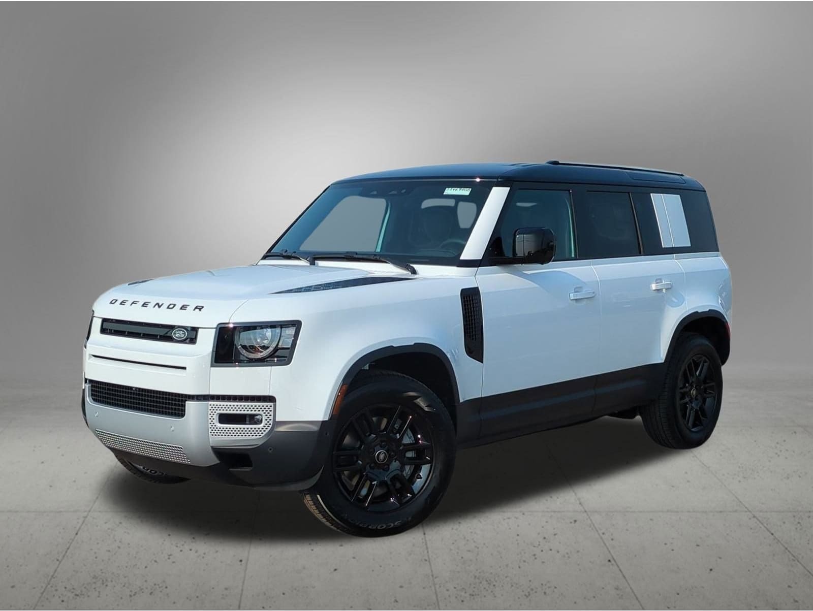 2025 Land Rover Defender S's photo