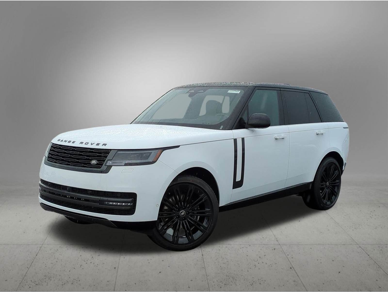 2025 Land Rover Range Rover SE's photo