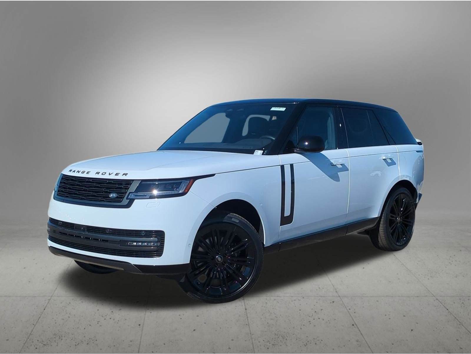 2025 Land Rover Range Rover SE's photo