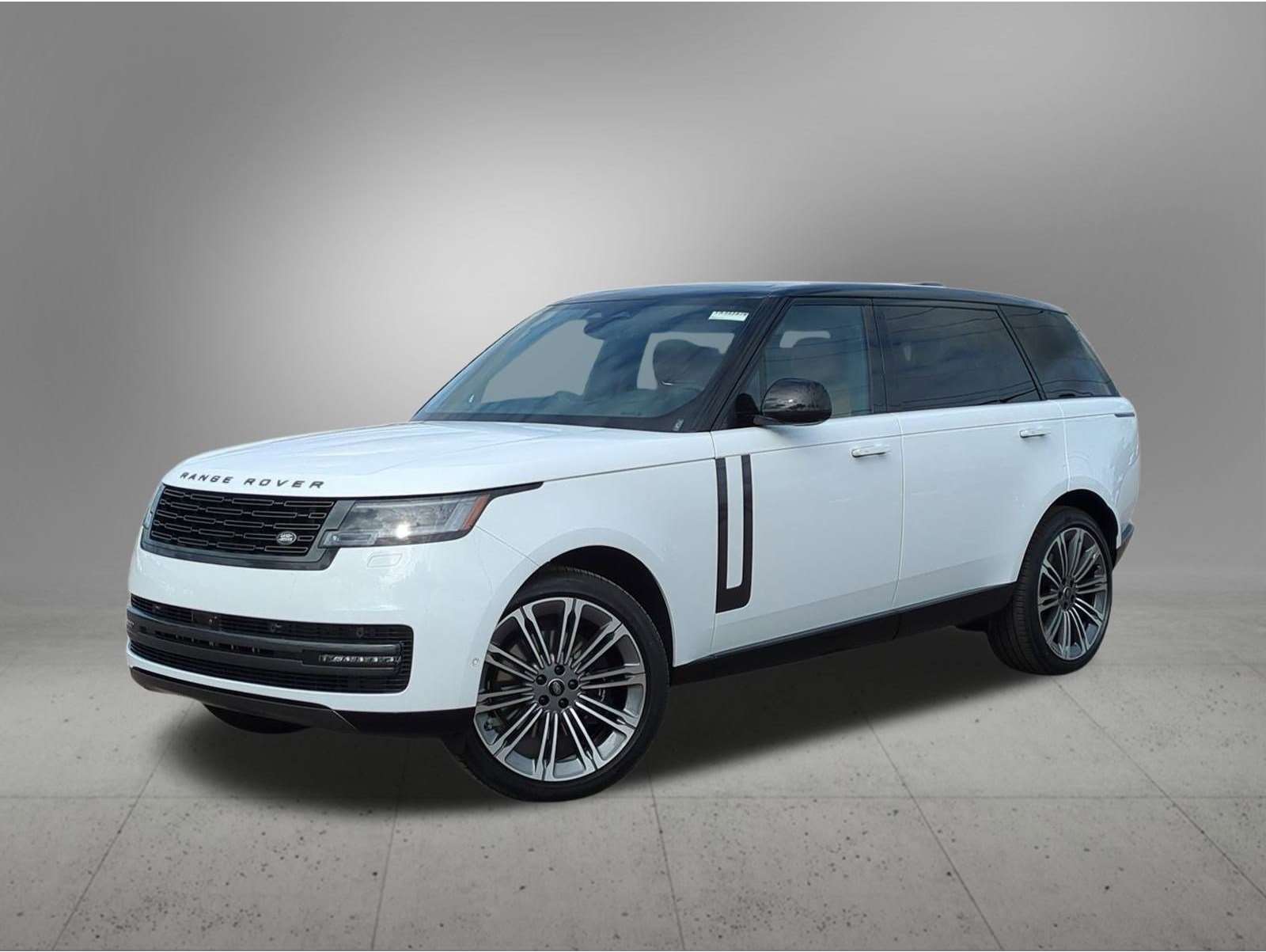 2025 Land Rover Range Rover SE's photo
