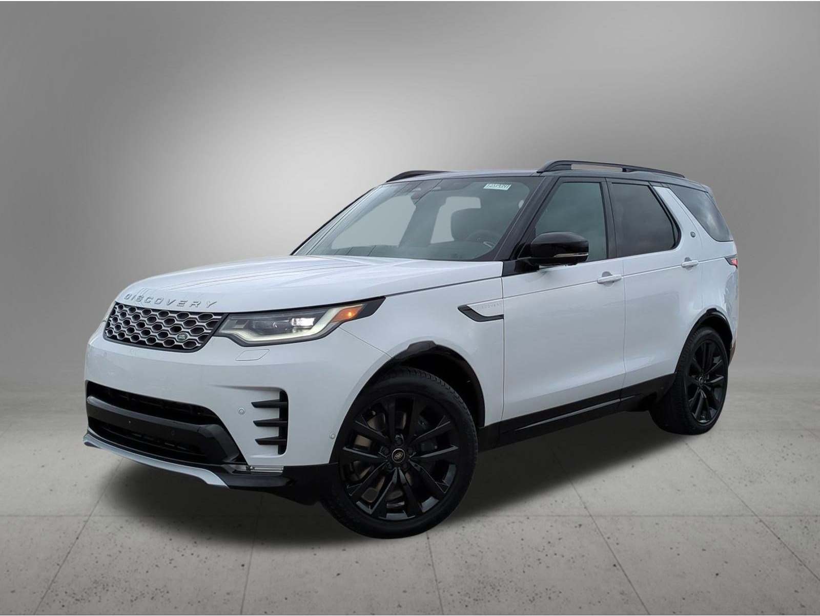 2026 Land Rover Discovery Gemini Edition's photo