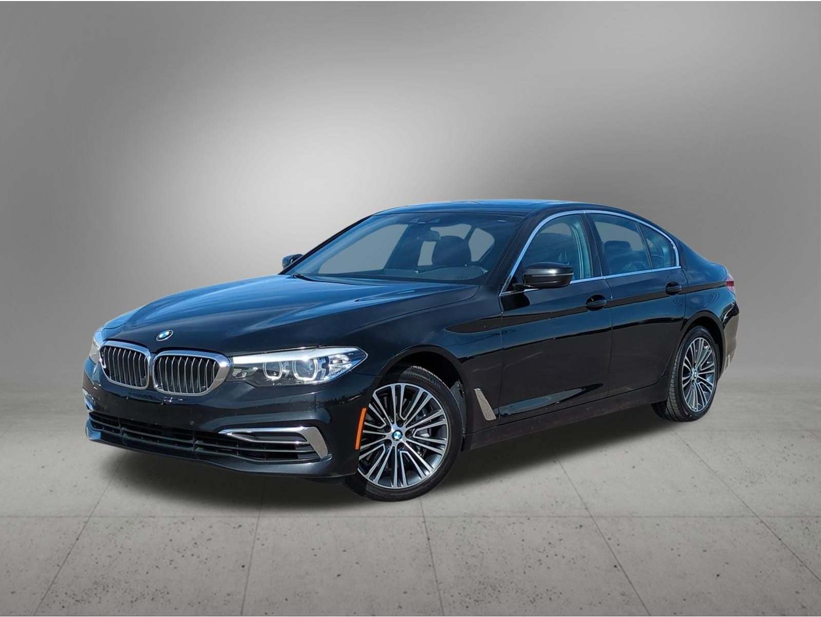 2020 BMW 5 Series 540i's photo