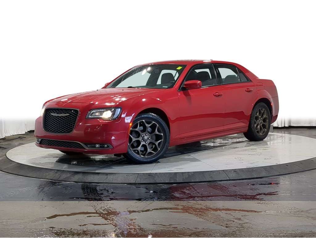 2017 Chrysler 300 S's photo