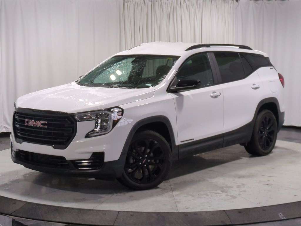 2022 GMC Terrain SLE's photo