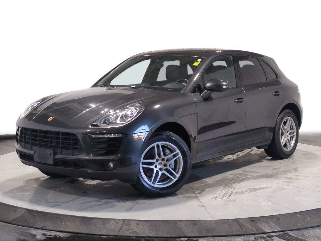 2018 Porsche Macan Base's photo