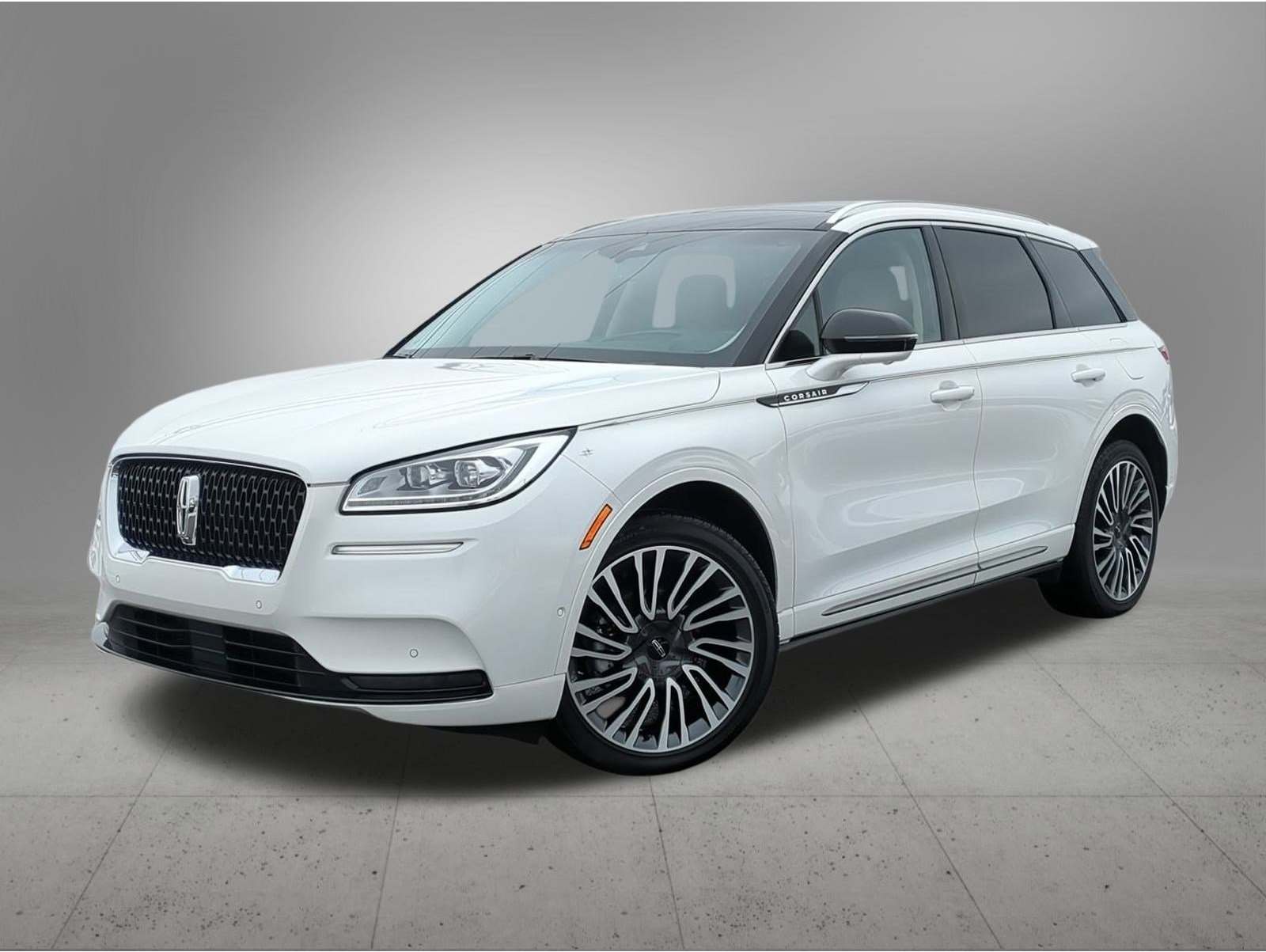 2022 Lincoln Corsair Reserve's photo