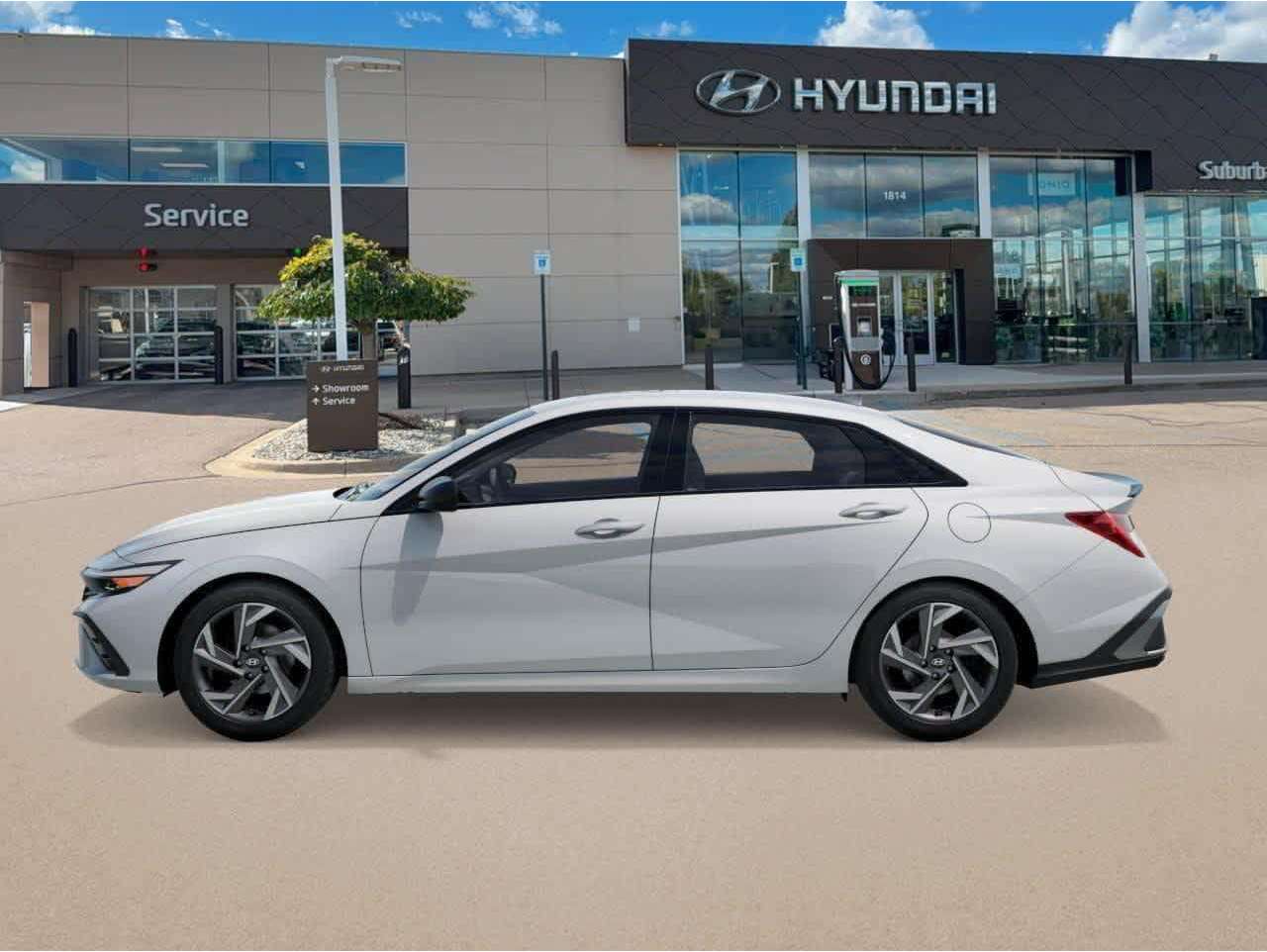 2026 Hyundai Elantra SEL's photo