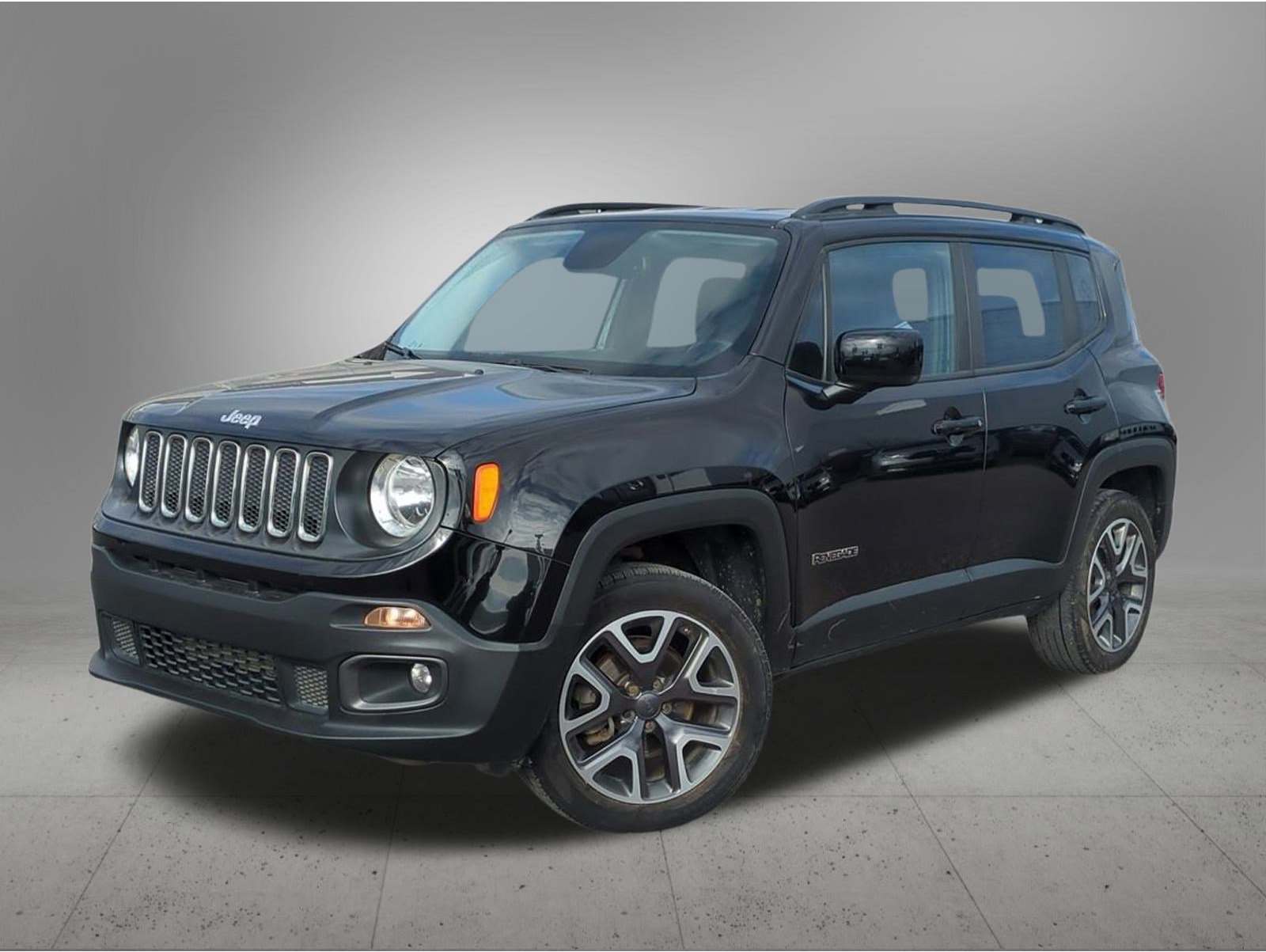 2017 Jeep Renegade Latitude's photo