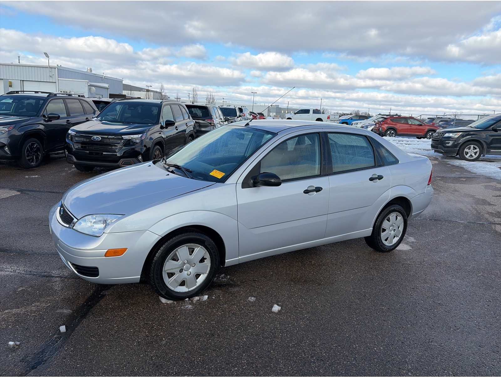 2007 Ford Focus ZX4 SE's photo