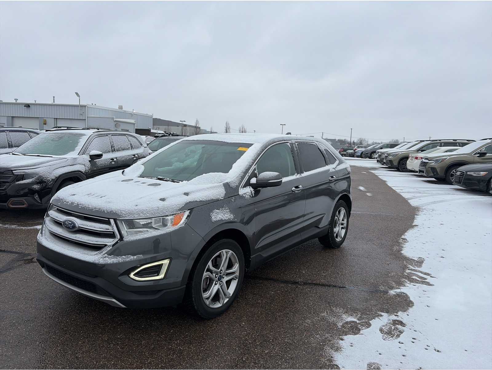 2015 Ford Edge Titanium's photo