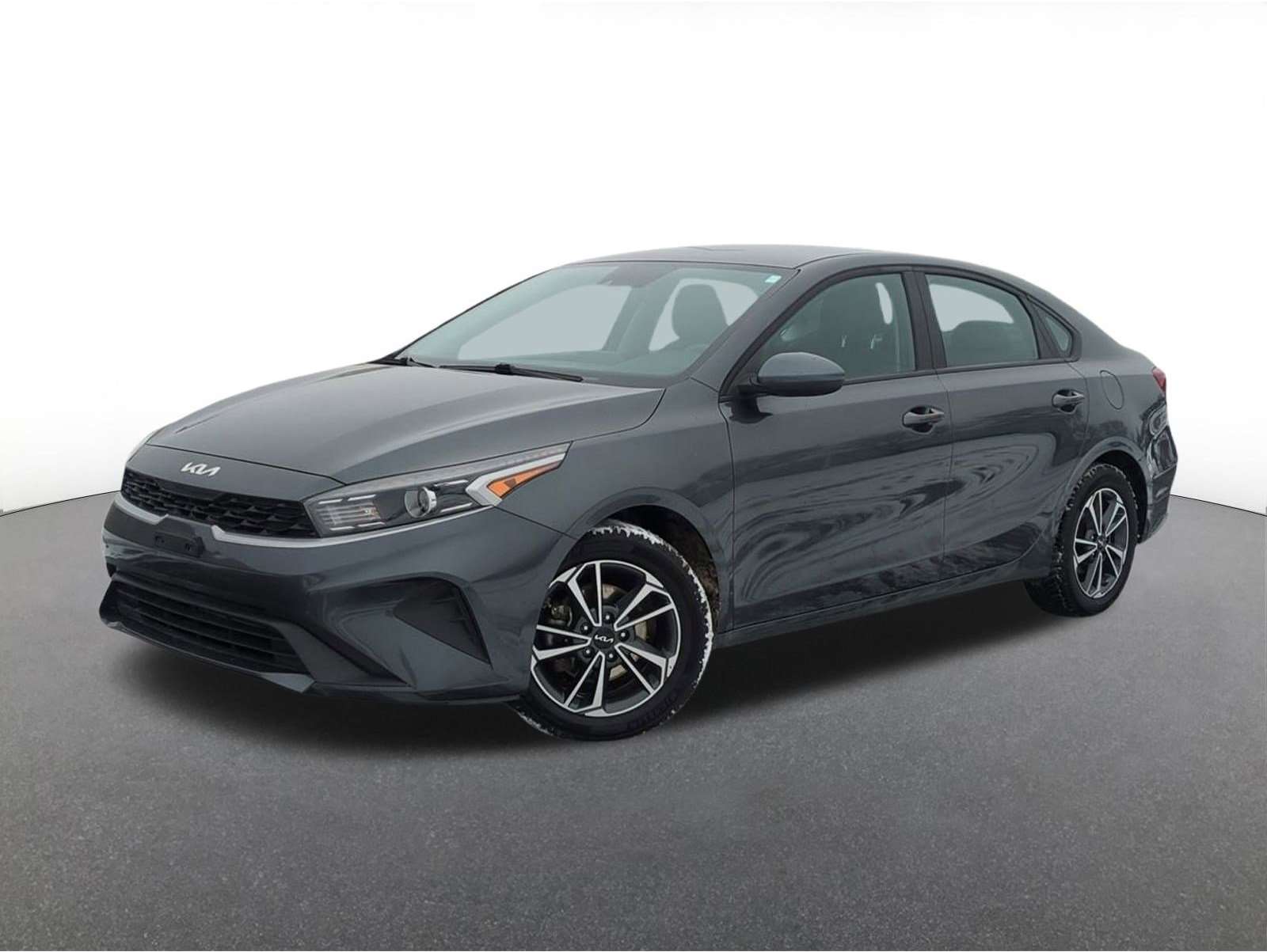 2022 Kia FORTE LXS's photo