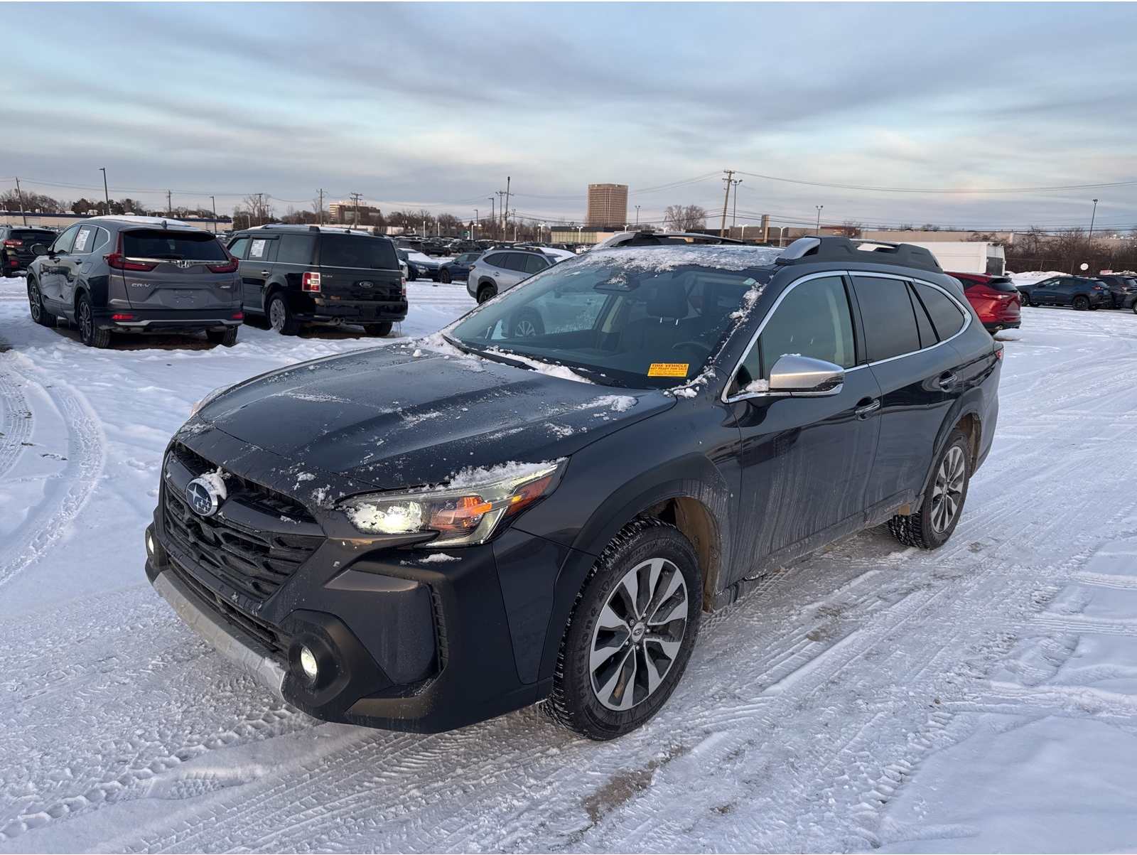 2024 Subaru Outback Touring's photo