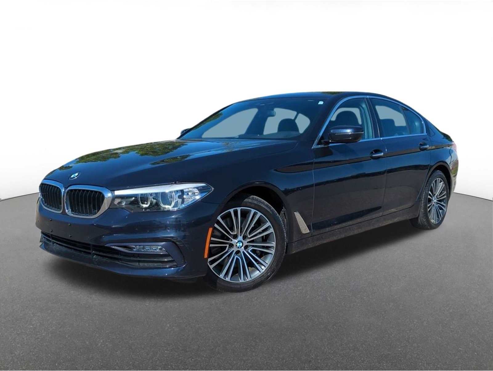 2018 BMW 5 Series 530i
