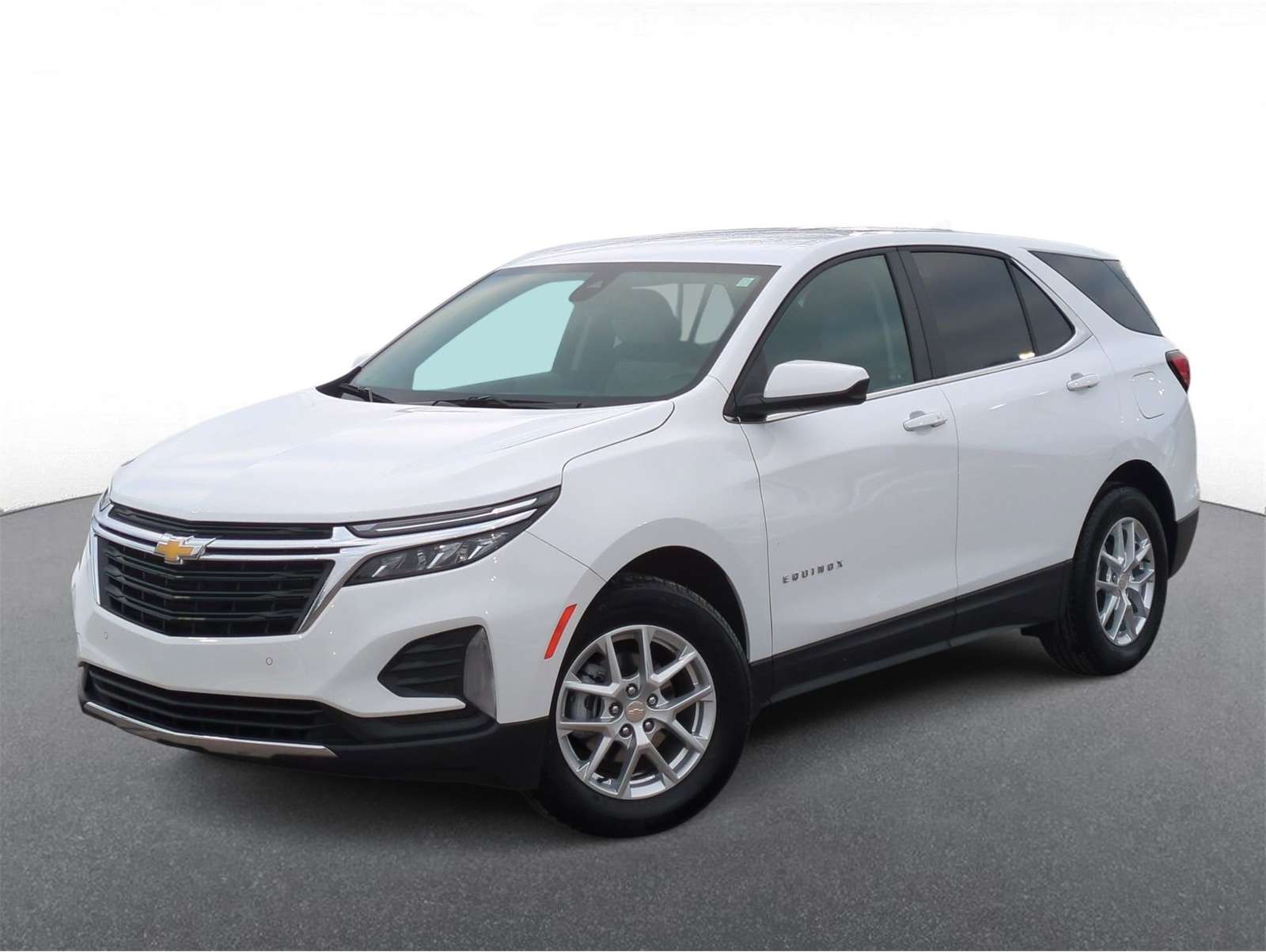 2024 Chevrolet Equinox LT's photo