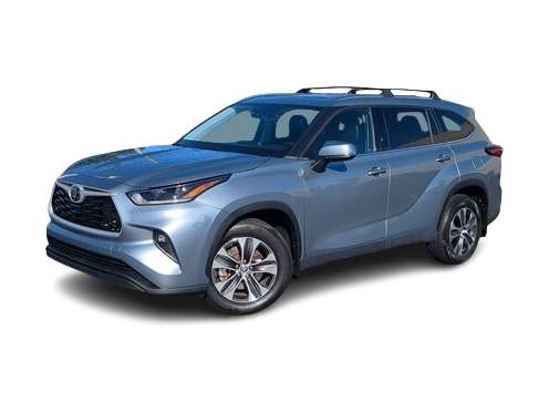 2021 Toyota Highlander XLE -
                Troy, MI