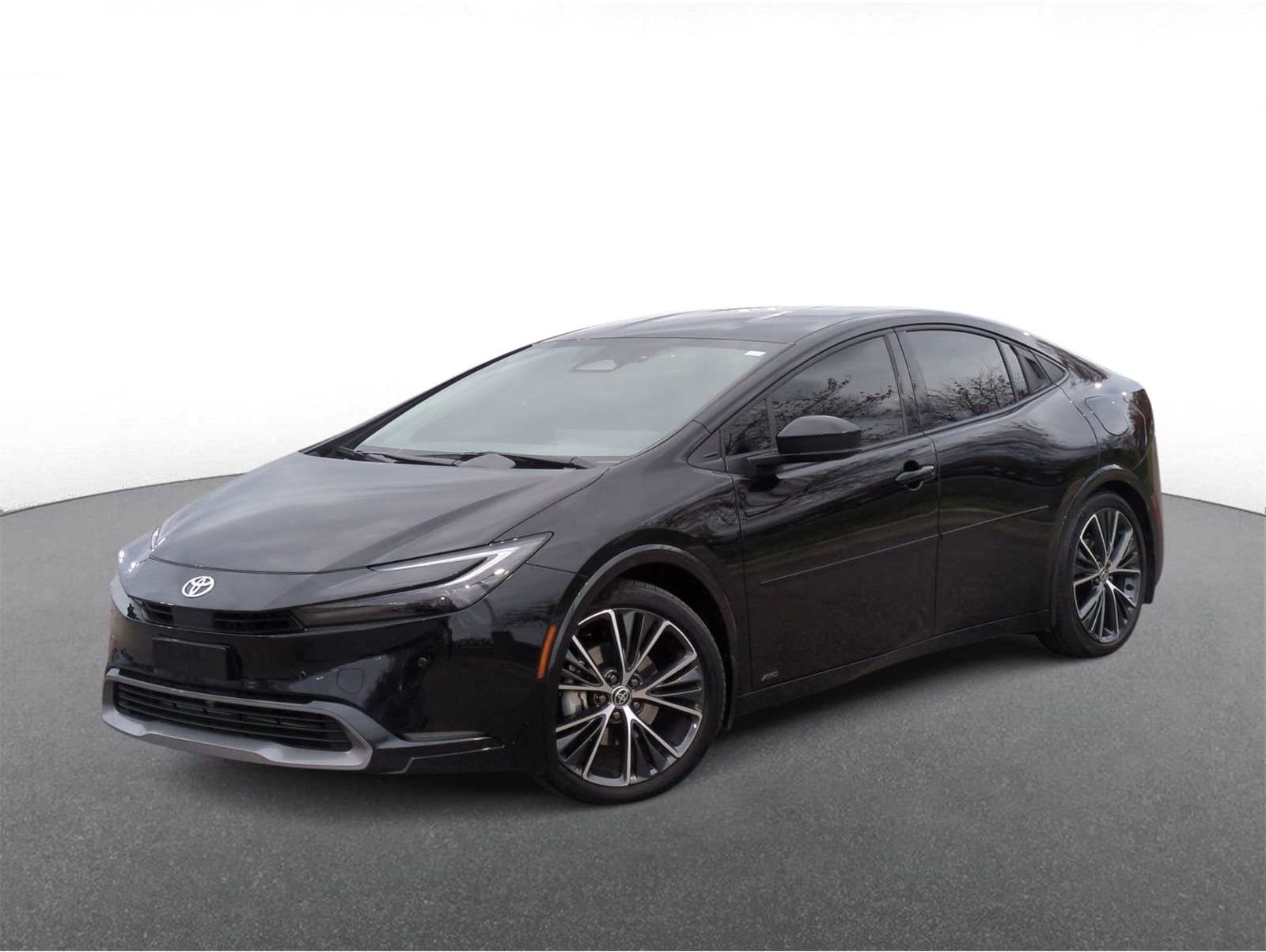 2025 Toyota Prius XLE's photo