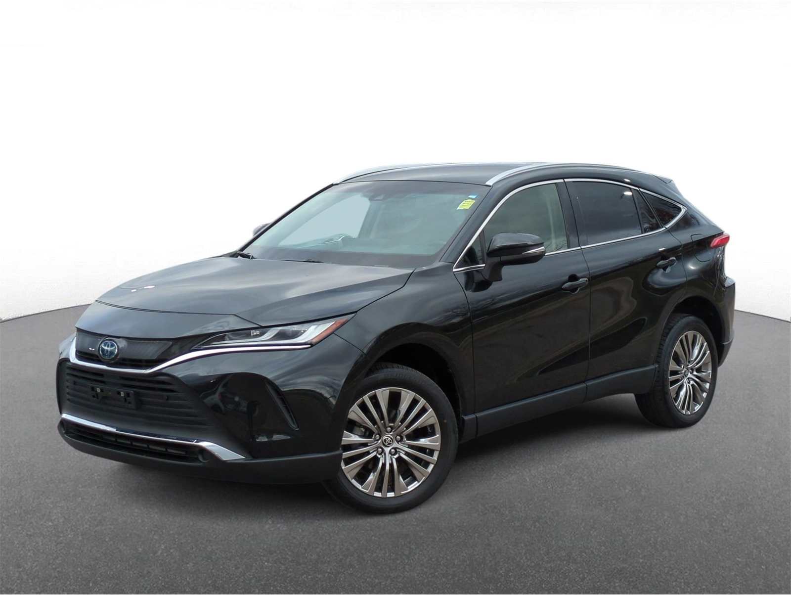 2022 Toyota Venza XLE's photo
