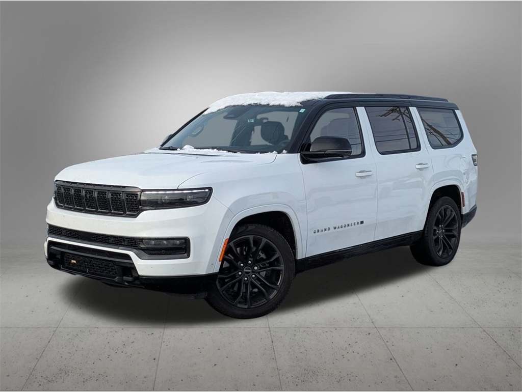 2023 Jeep Grand Wagoneer Series III's photo