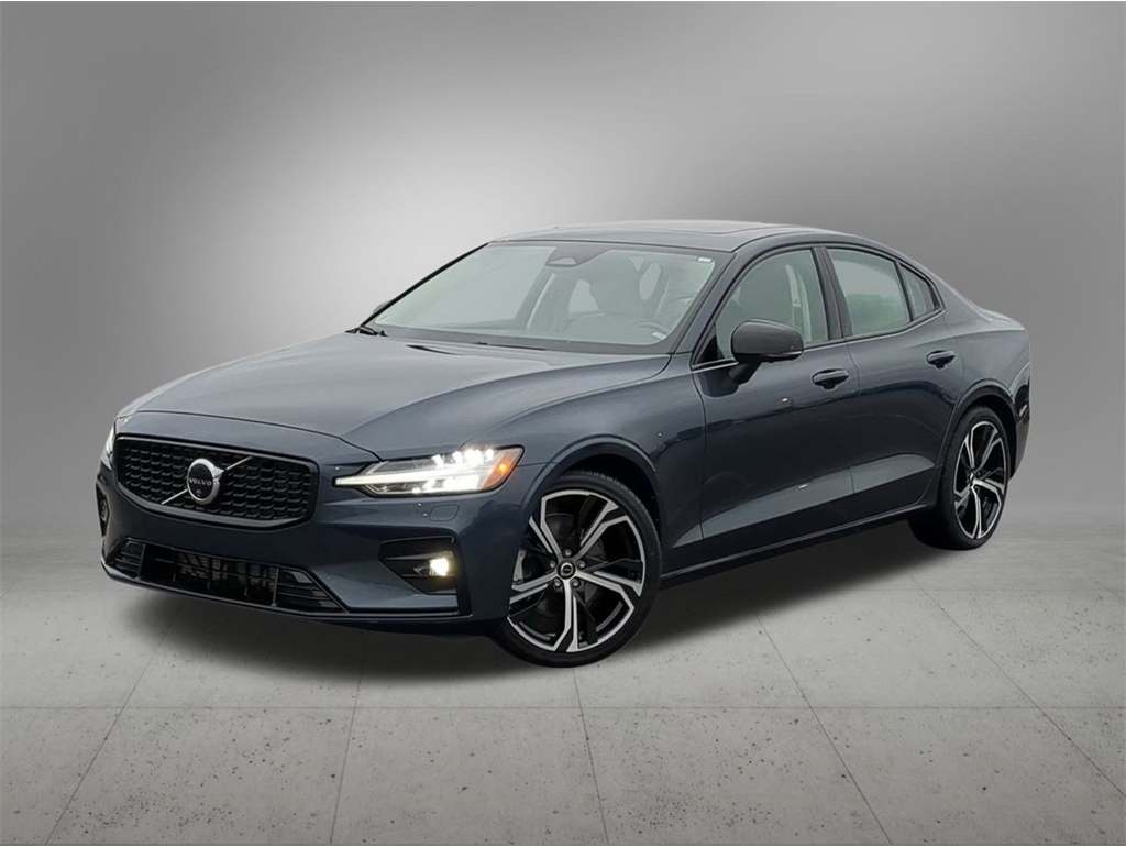 2024 Volvo S60 Plus
