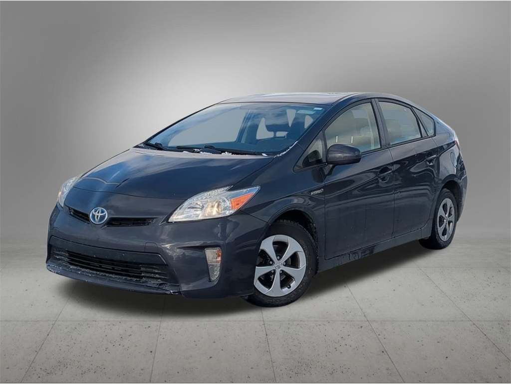 2014 Toyota Prius Four's photo
