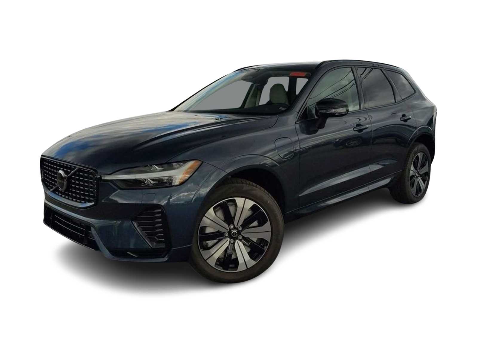 2025 Volvo XC60 T8 Core -
                Troy, MI