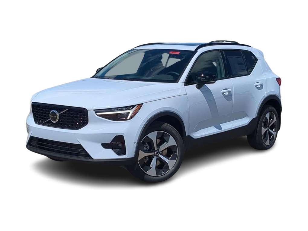 Thumbnail: 2026 Volvo XC40 - 1