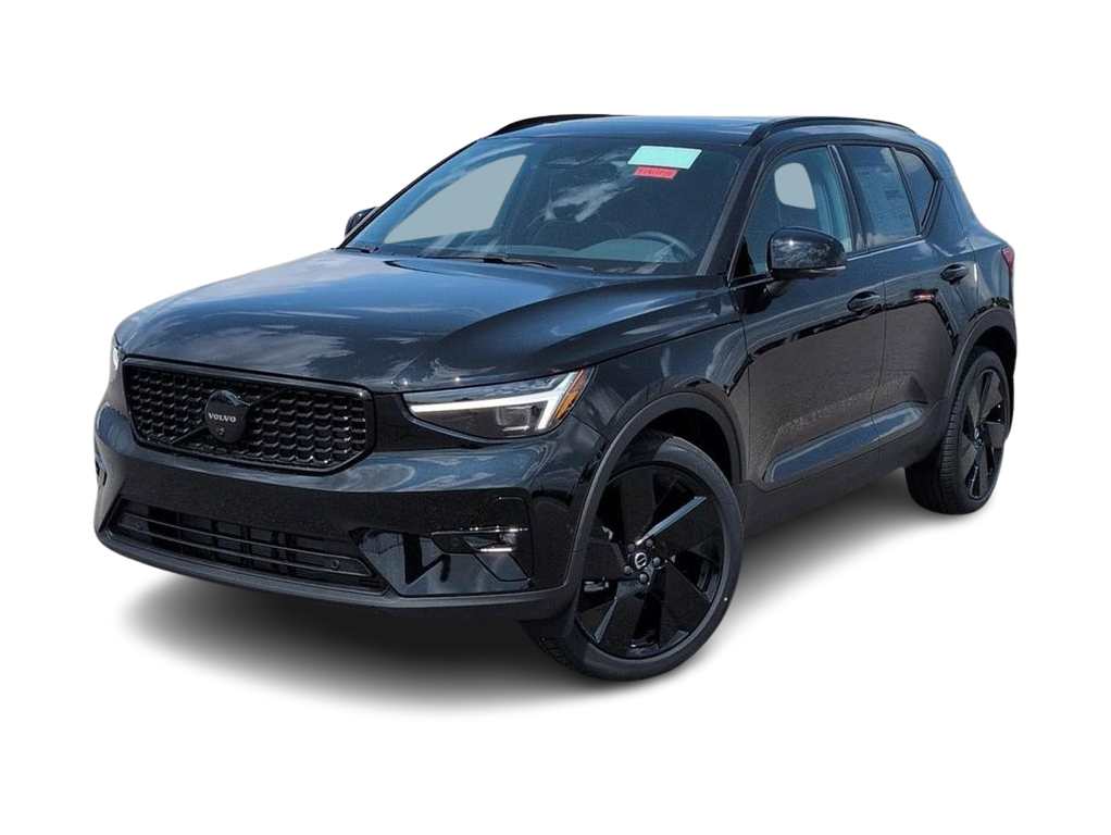 Thumbnail: 2026 Volvo XC40 - 1