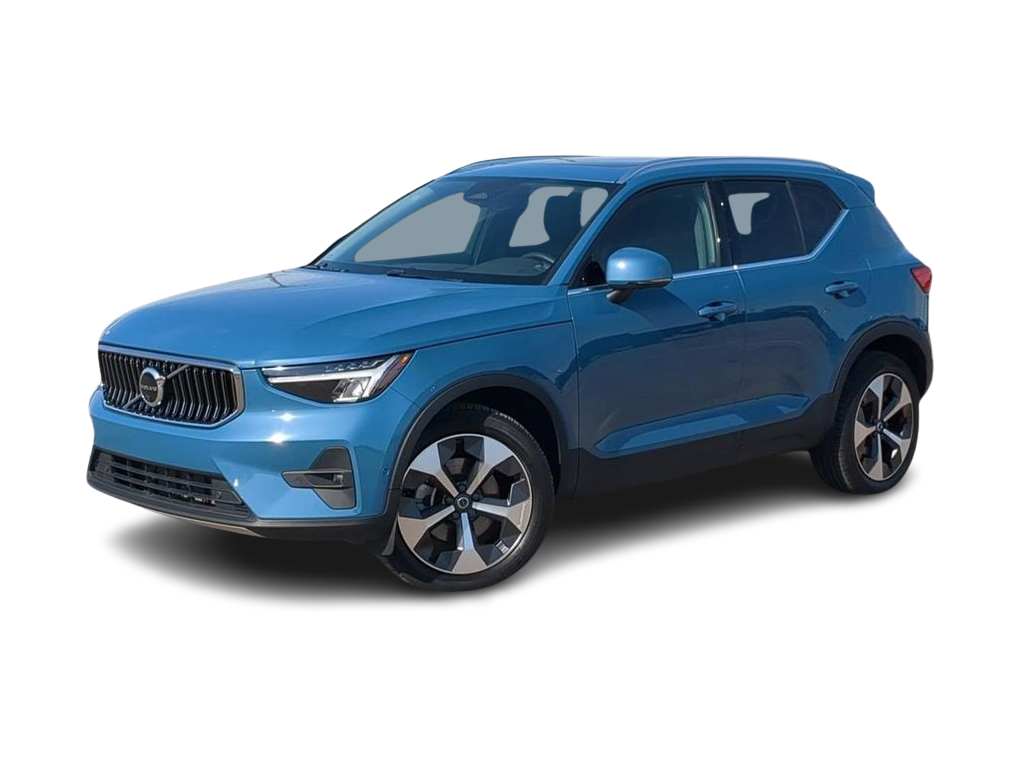 Thumbnail: 2023 Volvo XC40 - 1